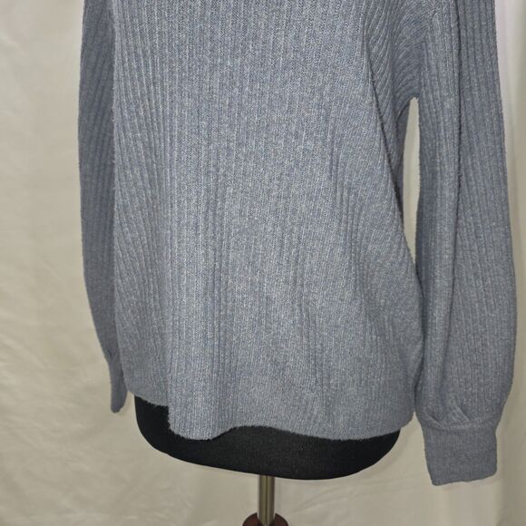 Market & Spruce Grey Ribbed Knit Crewneck Sweater – Size Small – Soft & Classic - Picture 4 of 8